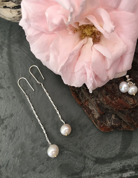 Cream Pearl Drop earrings with a touch of gold
